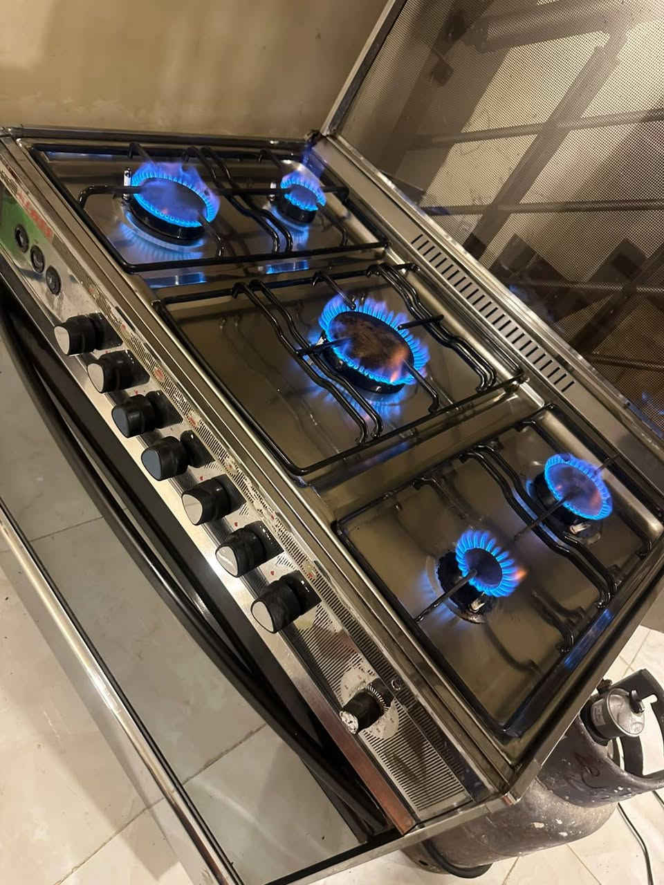 طباخ مصري نضيف جدا شغال سعره ٢٨٠ بغداد, العراق


**إذا كنت صاحب هذا الإعلان وتريد حذفه لأي سبب، رجاءا أرسل رسالة إلى الدعم الفني**