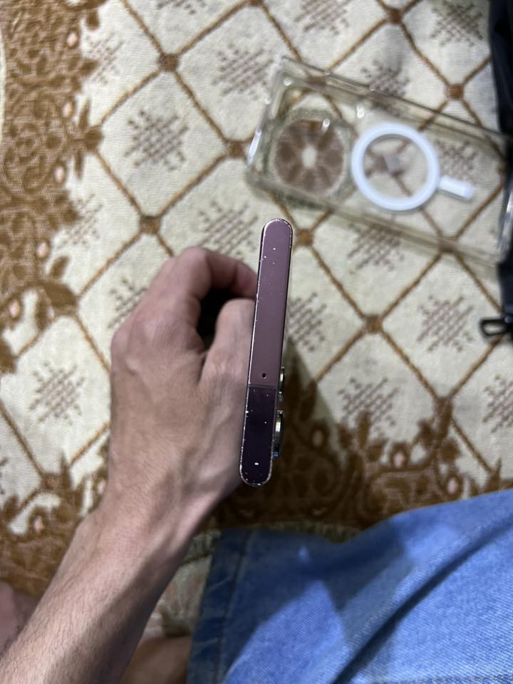 السلام عليكم ألترا ذاكره 126 أمريكي مامبدل بي أي شي مثل مامضوح بالصوره السعر 550 بي مجال بسيط الاتصال 

***********
