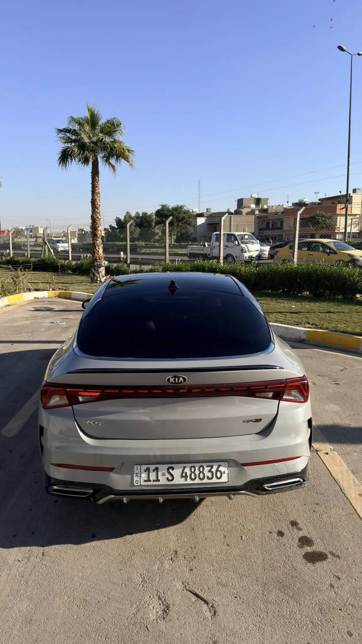 كيا k5 جيتي لاين لون اسمنتي 
موديل ٢١ 
وارد امريكي
حاليا ماشية 98 الف كيلو
واضح الحادث والسونار
السعر 178 ورقة وبيها مجال
مكانها بغداد المنصور

واتساب فقط
***********
