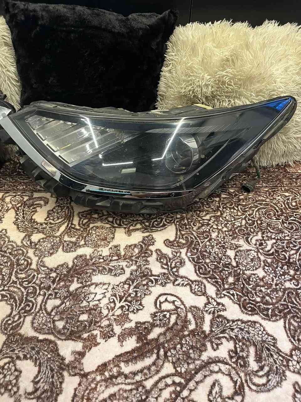 سلام عليكم عندي مازدات سوناتا بلاديات اصليات يكعدن من 20 لحد 23 رايدهن 300 الف ***********
