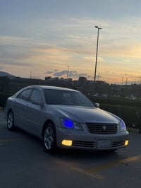 كراون • ٢٠٠٥ • ١٨٠٠٠٠ كم