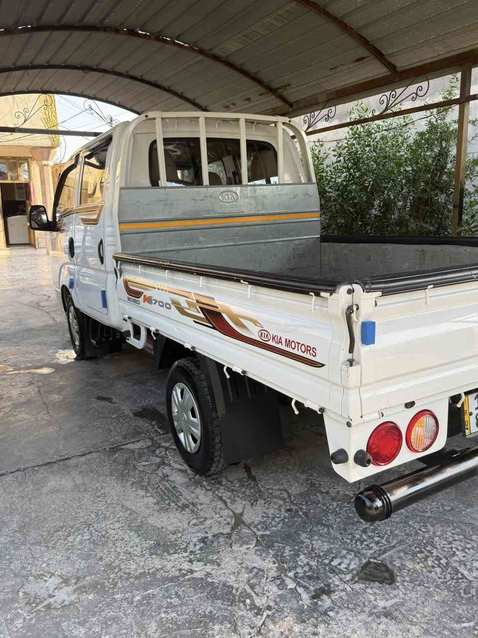 كية عموشة دبل قمارة 2020 شكل 2021
رقم بغداد دولي جديد سبير شركة منازل 

محرك 2700 تبريد ثلج ❄️ سيارة جديدة 

اي نقص مابيهة بيهة ملاحضات سيارة 

مكفولة من صبغ مكان سيارة بغداد عويريج

سعر 148 وبيهة مجال الشراي 

لستفسار ***********
