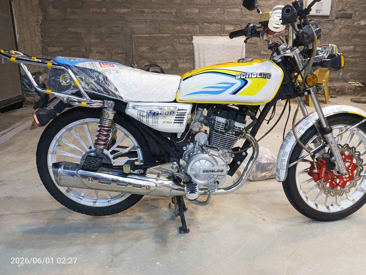 للبيع موديل 25 محرك 200cc السعر 800ألف وبي مجال بسيط للاتصال ***********
