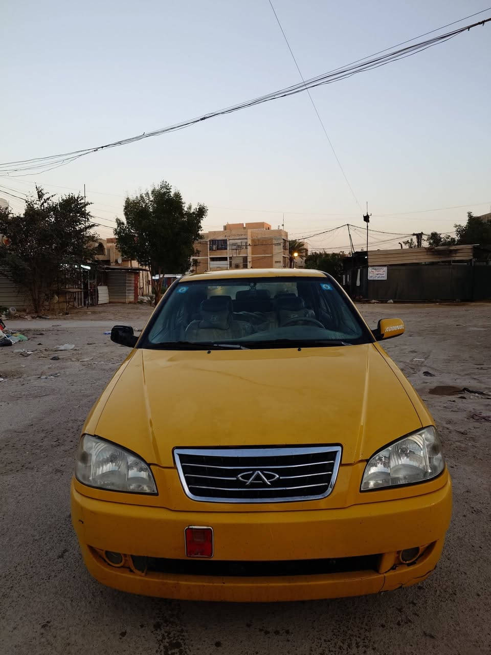 سلام عليكم
شيري كوين 2010
السياره كير و ميكينه مكفولات
كهربائيات كلها شغاله 
تبريد ثلج ❄
مناقصها اي شي كبل للشارع 
السعر 25  وبيها مجال بسيط 
بغداد 
المحموديه 
***********
***********
