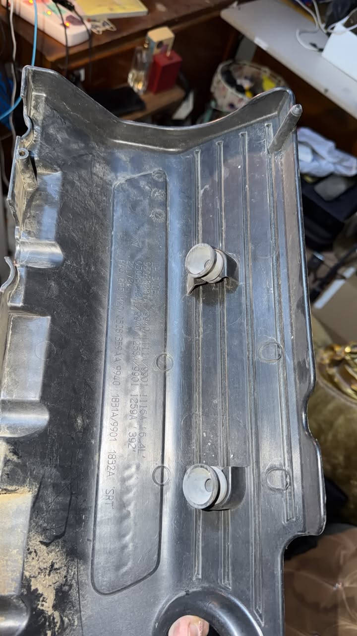 شلونكم 
مجاول6.400 اصليات 
4قطع نضيفات كلش مال سياره وايد بدي مديل 23 
سعرهن 90 الف 

قبغات مكينه اصليات اصليات سعرهن 200 الف بسعر التجاري 

***********
ديالى بعقوبه
