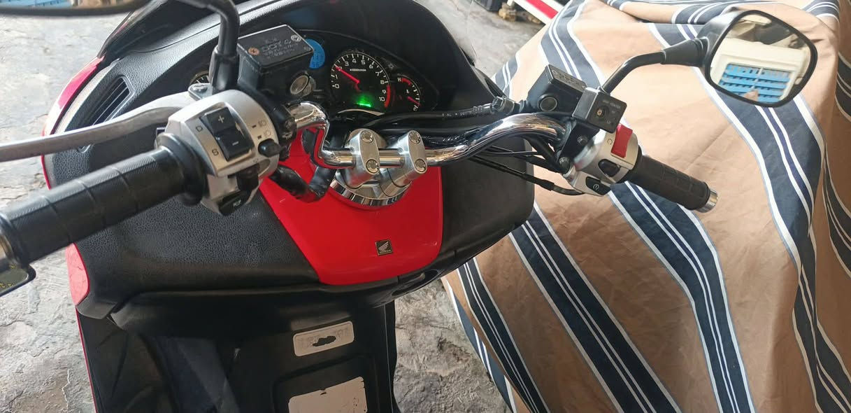 السلام عليكم دراجات للبيع 0 10 0 9 سي بي 4 ***********#﷼700 سي بي 4 400 الجيل الرابع بيع او مراوس
