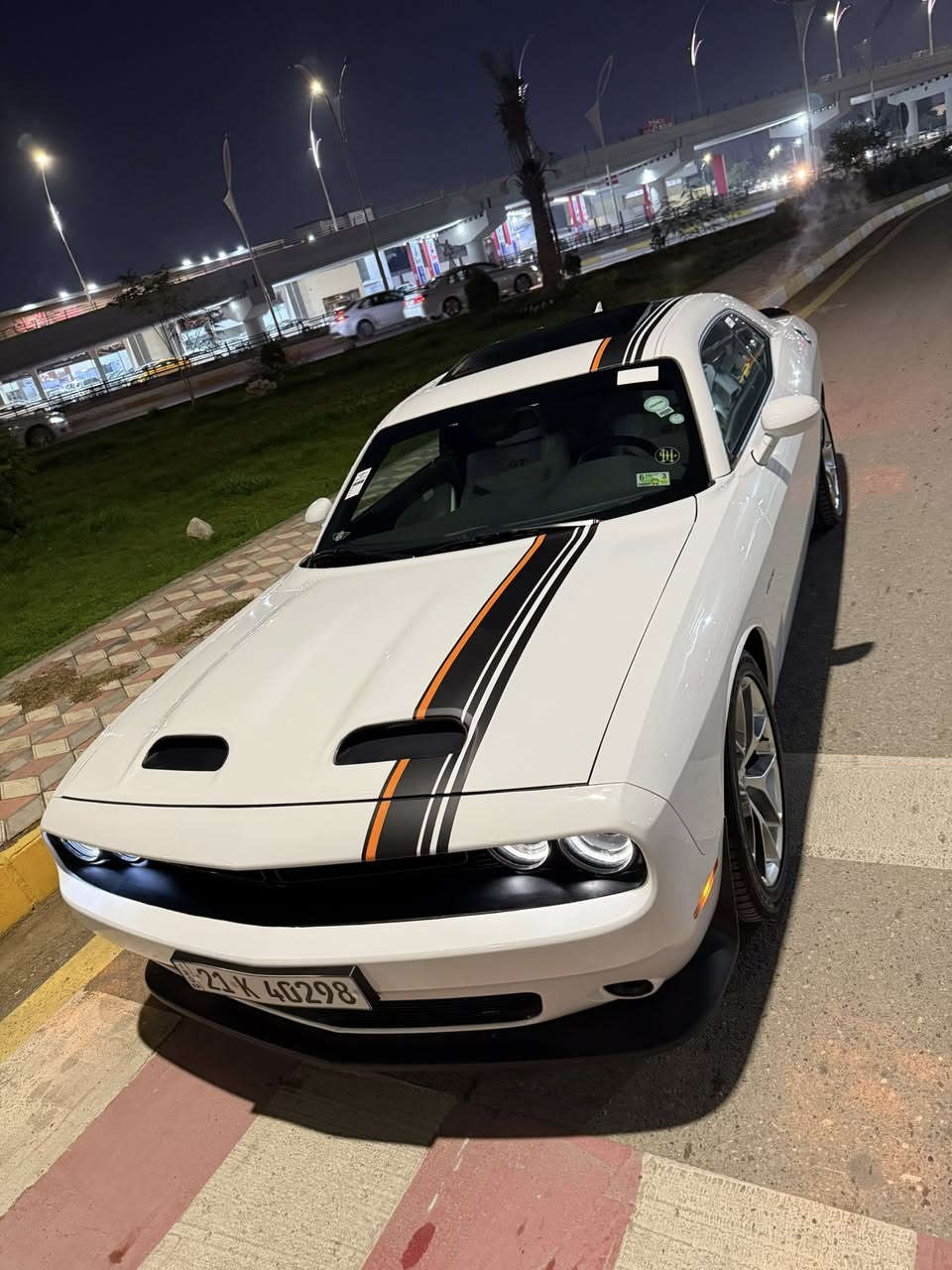 سلام عليكم للبيع 
سعر230
موديل 2023 GT 
موصفات نص فول 
سلايت شاسه جبير 
جلد
جملغ بونيت بدون دوخل شرط 
بي بارد بل جملغ سايق اشوي 
سيارا جديد ماشي 16 ميل
مكان كركوك 
شراي يخابرني ***********
