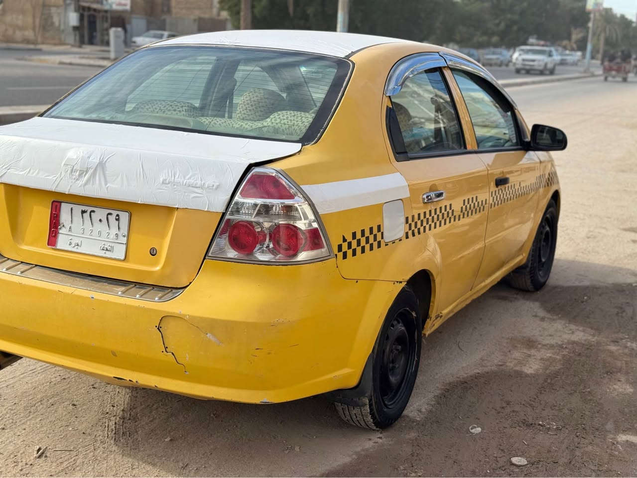 للبيع أفيو ٢٠١٠ سياره بيه صفحه بيه صبغات مكفوله من الحادث القوي بيه طخ طخطخات  كير محرك كارتون حداديه نص عمر مصغره هيه وغرامات مكاني بلنجف الكوفه السعر القفل ٣٥ بدون عمله 
*********** النجف, العراق
