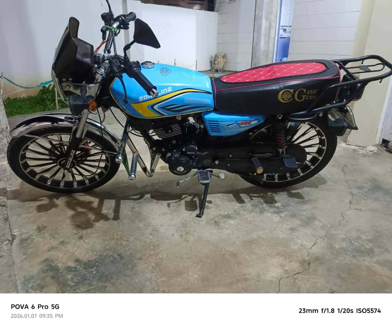 السلام وعليكم سيفان للبيع موديل 26 مستعمل شي قليل مكفول من كلشي السعر 800 وبي مجال حك الجيه مكاني ديالى قرية سراجق على طريق دلعباس الاستفسار 
‏‪***********‬‏
***********
