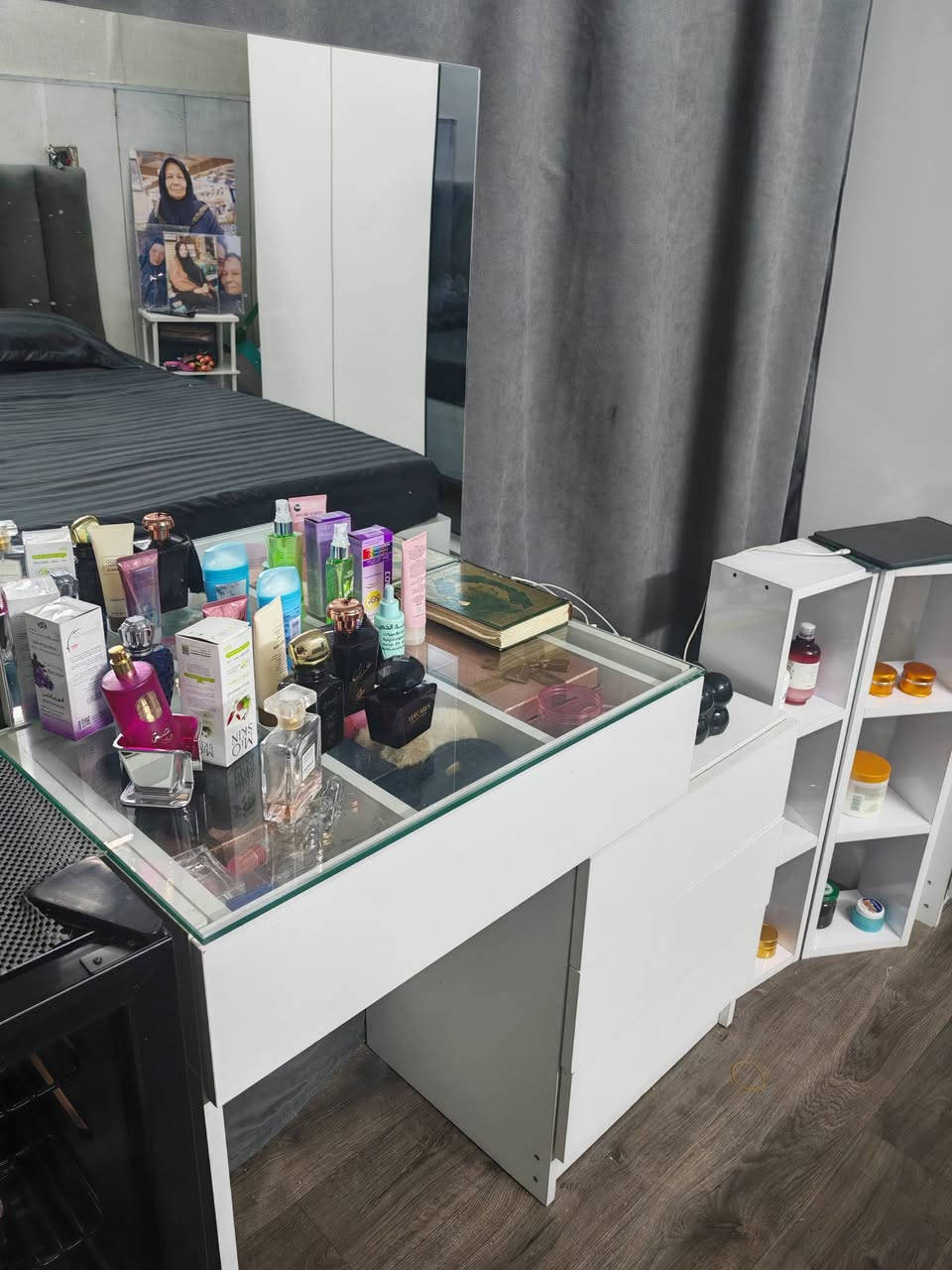 غرفه نوم تركي درجه اولى مشدوده مره وحده اناره تحت السرير وداخل الكنتور
مكاني بغداد الشرطه الرابعه السعر 550 الف موجود خاص


**إذا كنت صاحب هذا الإعلان وتريد حذفه لأي سبب، رجاءا أرسل رسالة إلى الدعم الفني**