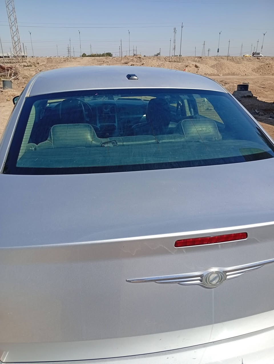 اوباما رقم بغداد موديل 2010 للبيع السعر 32 1البكان واسط بيها باب مصبوغ فقط اثر شخط *********** الاستفسار
