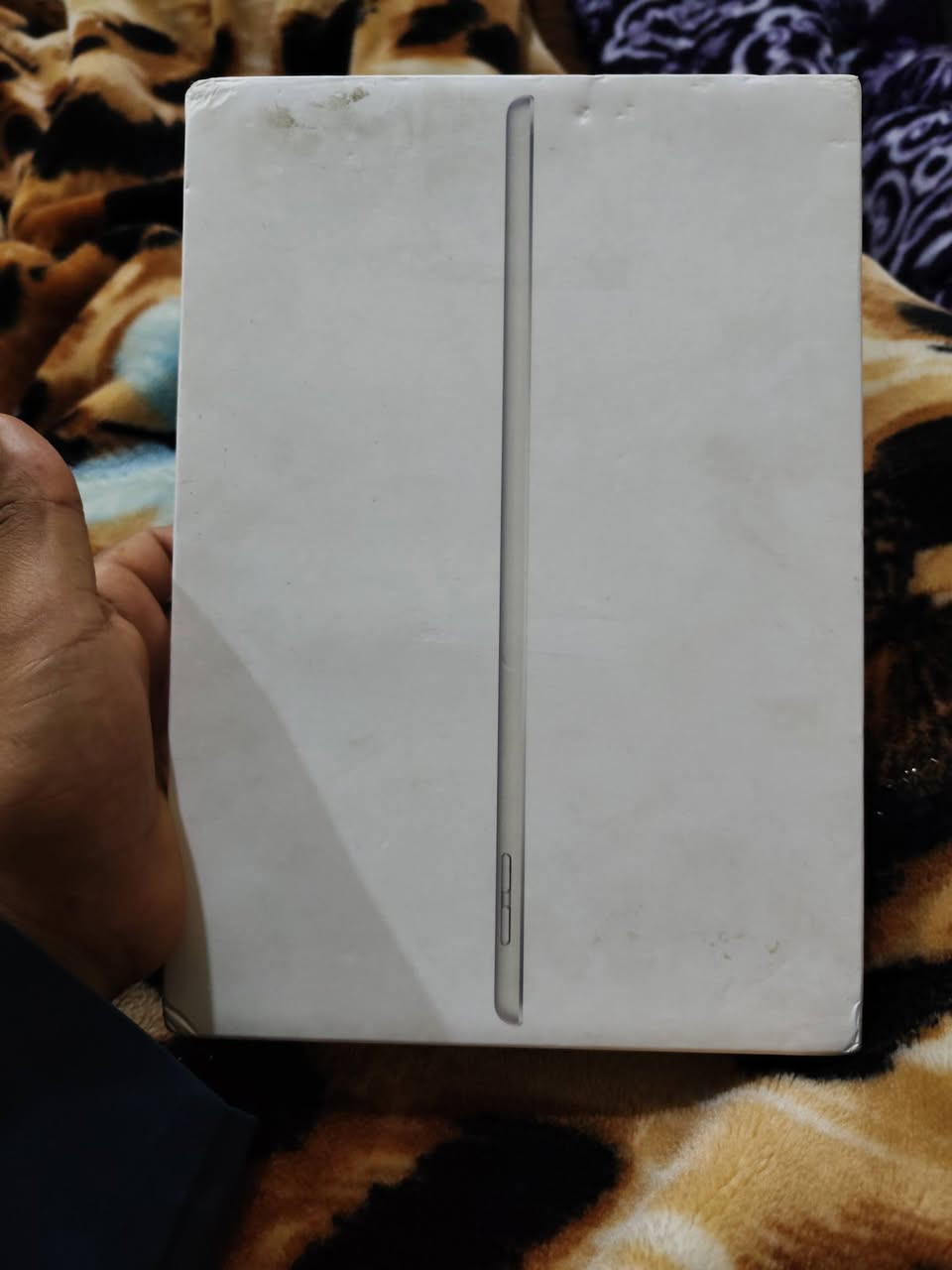 سلام عليكم
ايباد 9 البيع
ذاكره 64
جهاز مكفول ما مفتوح ع الفحص 
بطاريه لايباد 88
لو 89
السعر 250وبيه مجال بسيط 
+سماعه محيطيه وياه 
كامل ملحقاته لايباد 
عنواني النجف حي نداء شارع مجمع قنبر
***********
***********
