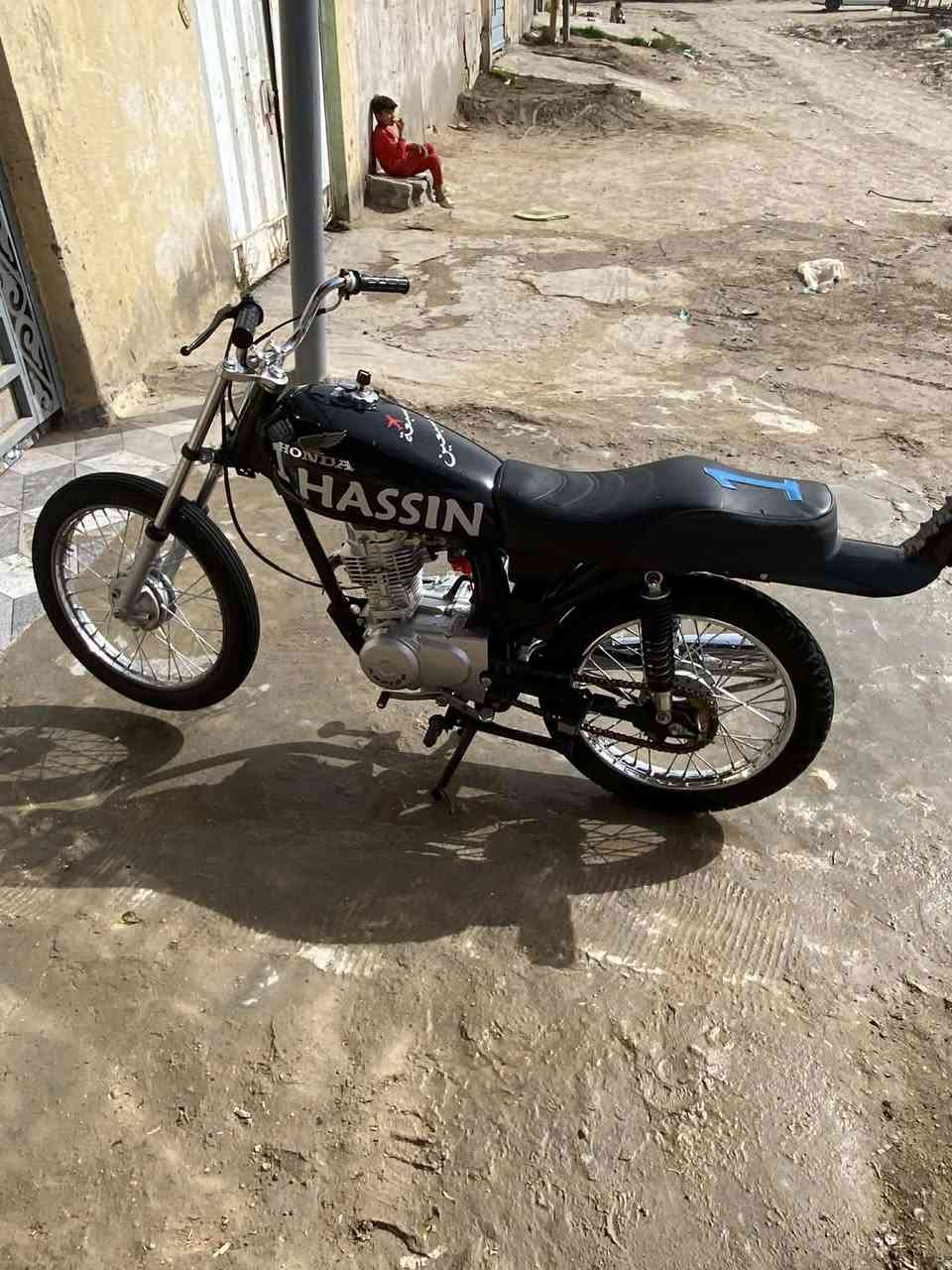 للبيع تعمير كله 25 شاصي 18دراجه قبق تفيلس ماممدود علي سبانه سعر 650ومراوس بماكس نضيفه هم ترهم  *********** ملاحضه دراجه اصولي
