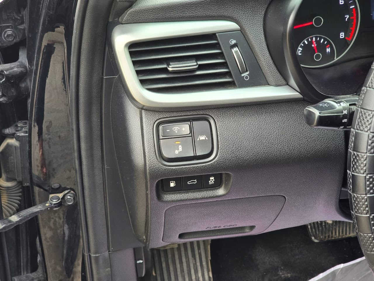 2019مكينة 1600تيربو قطعتين بدون داخل سعر 148 هاتف ***********
فول مواصفات
