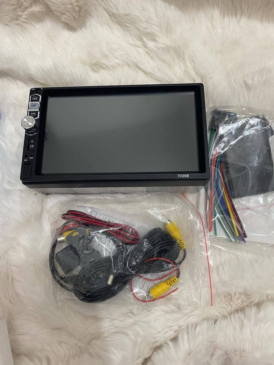 كل شاشه 30 الف 
والتوصيل 5 لكل المحافضات


**إذا كنت صاحب هذا الإعلان وتريد حذفه لأي سبب، رجاءا أرسل رسالة إلى الدعم الفني**