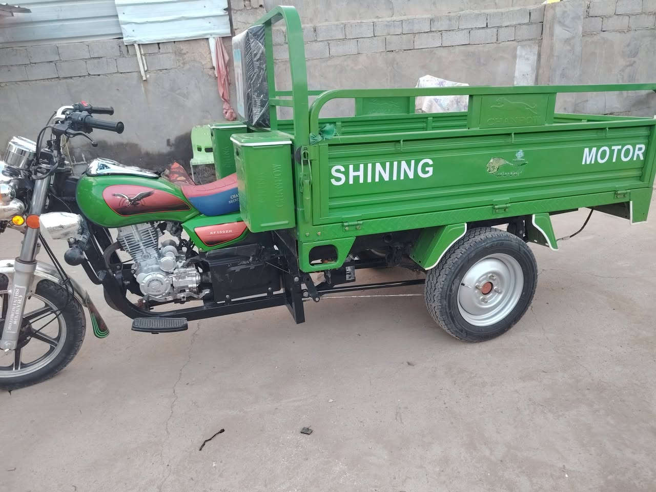 سلام عليكم ستوته البيع موديل 23 طالعه ب25 مل بلال ال سعر خالص***********
