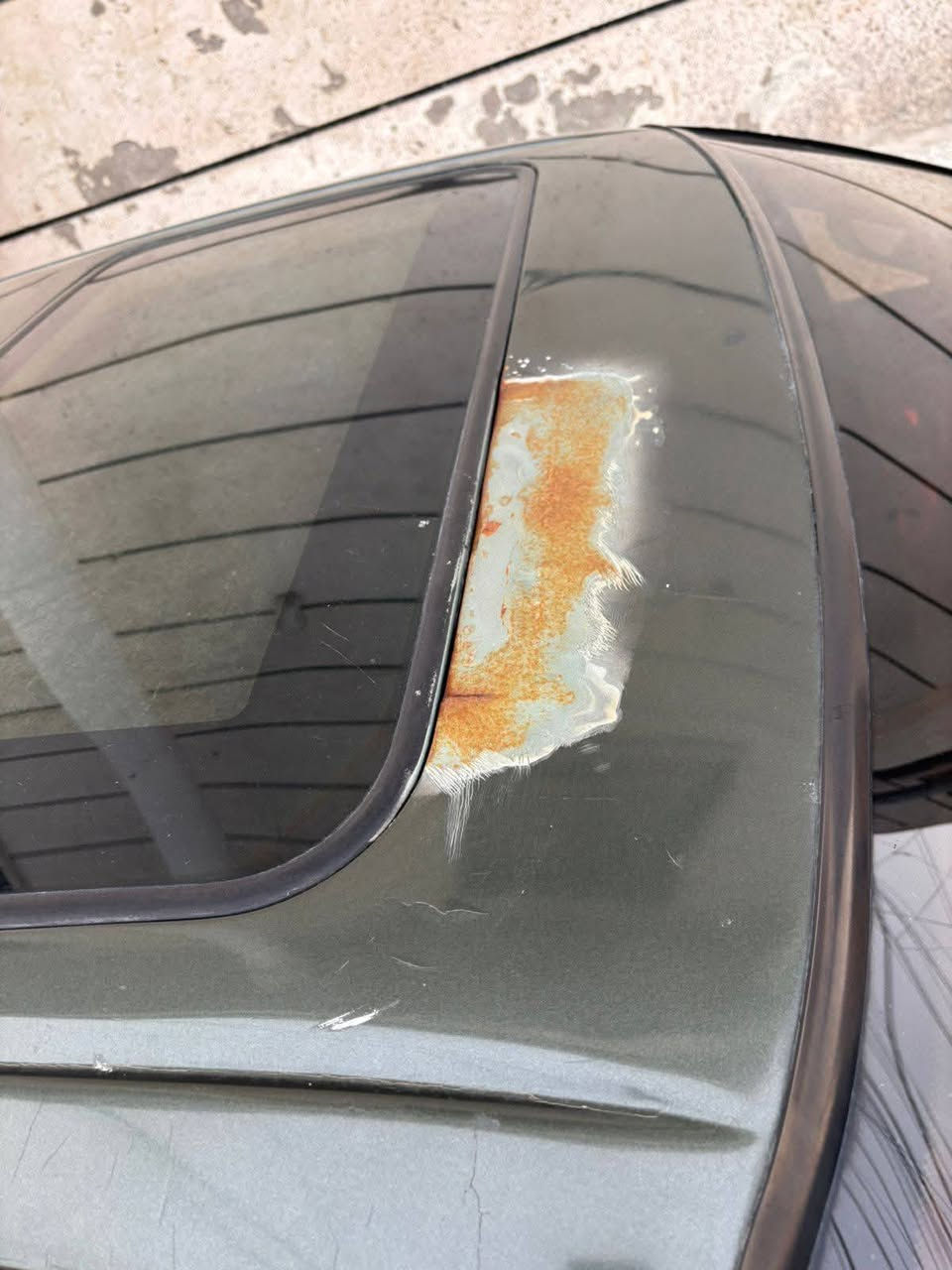 السلام عليكم سيارة كرستا مارك موديل 98 السياره خير من الله بس مستعجله عله بيعته رجائن الي مو شراي لا يعلق ولا يتصل ولا تكسرون بيهة السياره متعوب عليهة السعر 60$التواصل*********** غيري متواجد عل فيس
