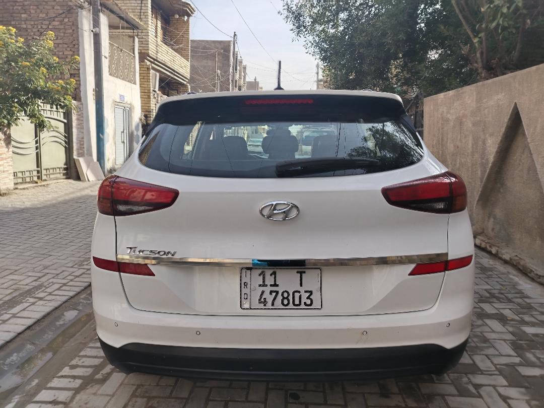 سلام عليكم.
توكسان موديل 2020خليجي فول مواصفات. 
بانوراما. بصمه شاشه حساس خلفي 
مري تحكم ستيرن جهتين شفط مكينه 2000دوش. برغي ما مفتوح بيه السياوه عله البلاد  ماشيه 83 الف اوقابل لزياده رقم بغداد مشروع وطني. عنواني بغداد الحريه الثالثه. 
*********** 
السياره معروضه اب210$ اوبيه مجال  مكلف بل نشر. رقم صاحب السياره موجود. ول سونار موجود.
