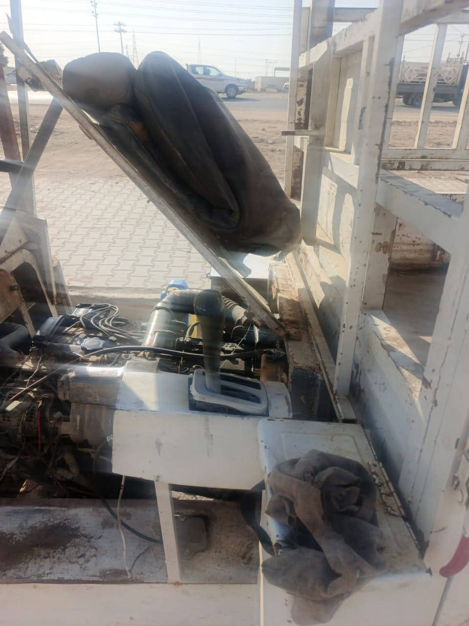 سلام عليكم ستوته محوره مكينه ونجي رقم وسنويه وراعي سعر 3500وبيه مجال مكان بصره كرنه شلهت لحسن رقم ***********
