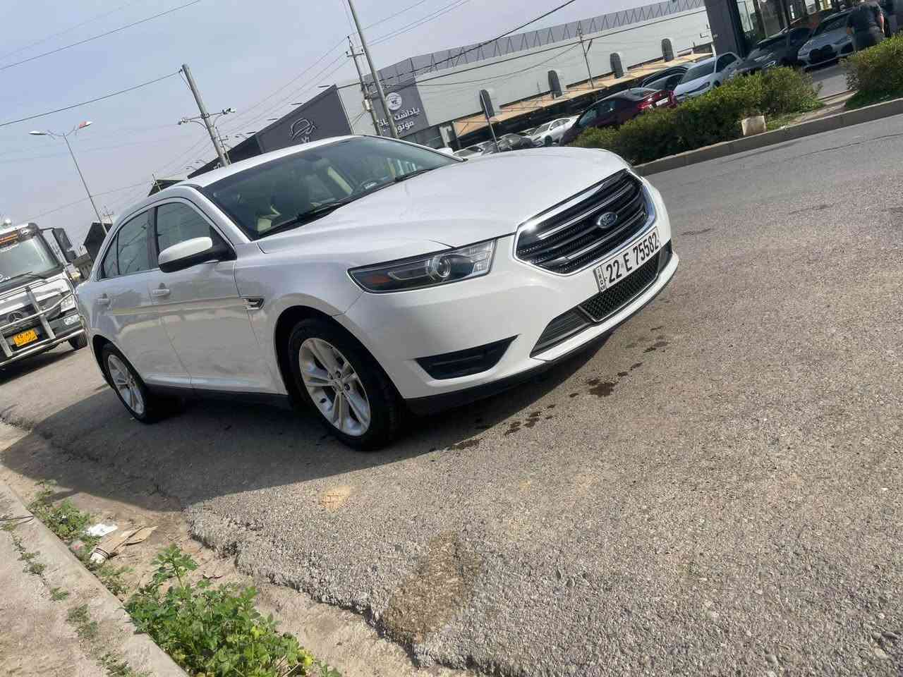 فۆرد تۆرێس ٢٠١٩ 
سپی ناو زەرد
چاملغ و دەرکە بۆیاخە بێ ژورێ بێ ئێرباگ
٦ پستنە 
گێر و مەکینە و تەبرید بەشرت 
رەقەم و سەنەوی نوێیە  
بۆ زانیاری زیاتر پەیوەندی بکە بە ژمارە 
***********
WhatsApp + viber أربيل, العراق
