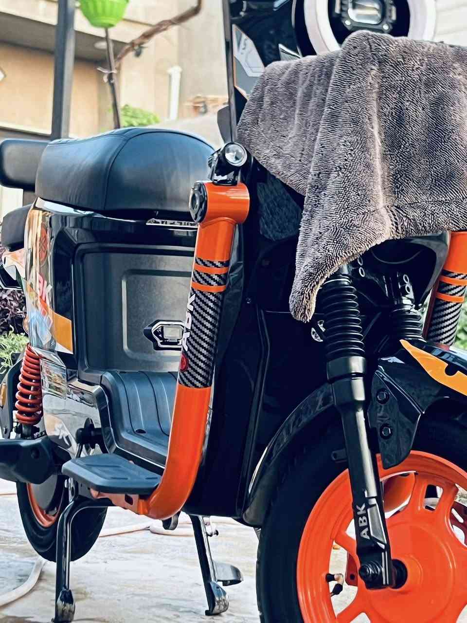 للبيع x900موديل 2026  فول بي بس البريك المدام يده مكسور صار أسبوعه مأخذه بعده بل ضمان سعر 500بي مجال


**إذا كنت صاحب هذا الإعلان وتريد حذفه لأي سبب، رجاءا أرسل رسالة إلى الدعم الفني**