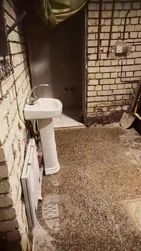 بيت • ١١٠م • سبع قصور