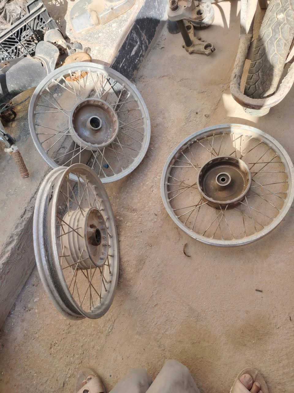 سلام عليكم غراض امزت لبيع توصيل موجود ***********
