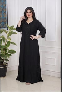 گلابيه • كشمير • تطريز ستراس