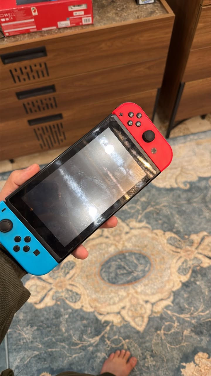 نتندو سويج للبيع مهكر نضيف مية بل مية غراضة كاملة سعر على الخاص


**إذا كنت صاحب هذا الإعلان وتريد حذفه لأي سبب، رجاءا أرسل رسالة إلى الدعم الفني**