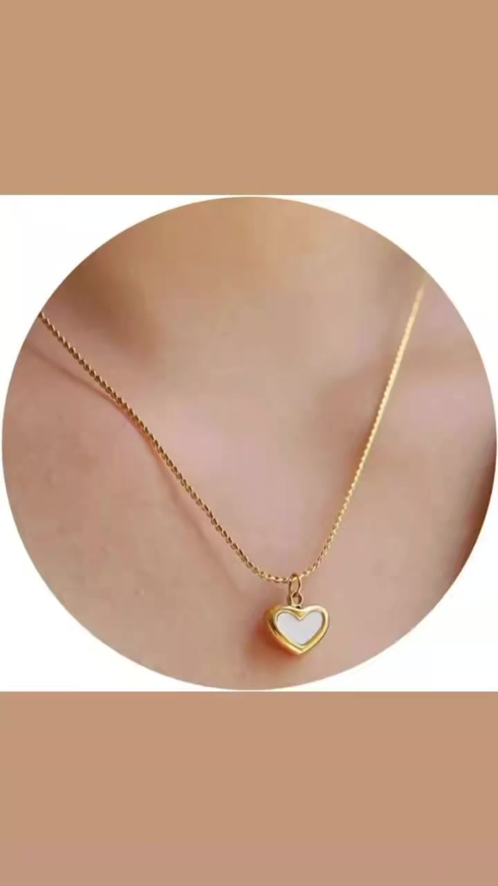 🦋 سيت الفراشة 🦋

سيت متكون من قلادة + محبس + تراچي 🦋

🌟كوالتي ممتاز أصلي ✔️
🌟طلاء ثابت بجودة عالية 💯
🌟غير قابل للصدأ ✔️ 
🌟مصمم بلمسة جاذبية 😍 
🌟تألقي بسحر جاذبية التصميم المميز 💕
🌟متوفر باللون الذهبي 🦋

🚘يوجد خدمة توصيل لجميع محافظات العراق  الا🚘


**إذا كنت صاحب هذا الإعلان وتريد حذفه لأي سبب، رجاءا أرسل رسالة إلى الدعم الفني**