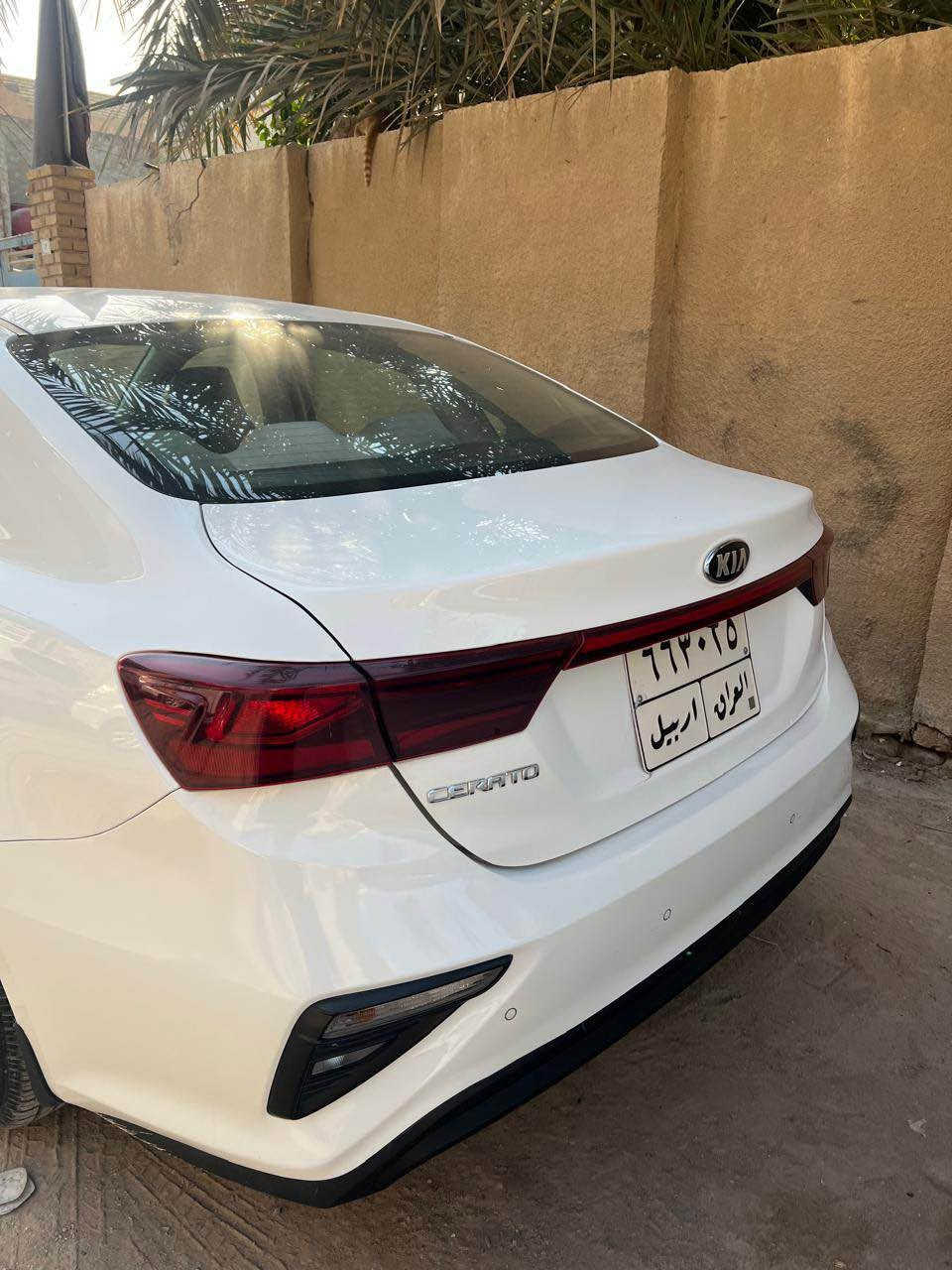 سيراتو 21 خليجي كفاله 
محرك 1600
ماشيه 88
اربيل 
مواصفات نص فول ب١٤٣
مكانه نجف  *********** النجف, العراق
