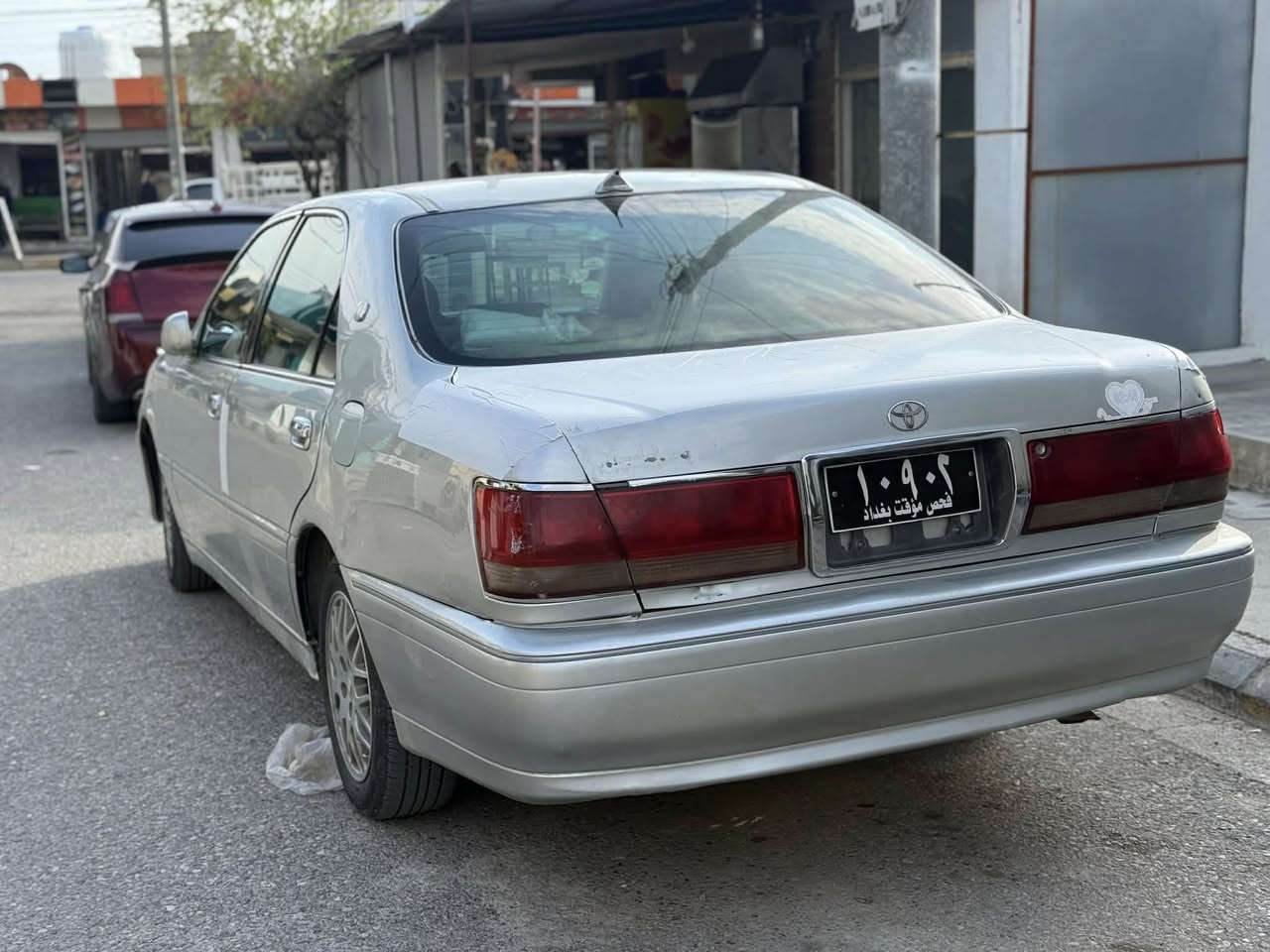 بەناوی خوای گەورە و میهرەبان
مەلیكە بڕاوە 
دیگۆر گەورە 
٣ دوگمەی پەردە 
مۆدێل ٢٠٠٣ 
پێش و. پشت كریستاڵ 
دەشبوڵ نەجەف 
تەقەو ڕەقە و. تەبرید و. گێڕو مەكینەو دەعم و. لێدراو بەشەرت جایزە 
٥٠ دۆلارێك مەسرەفی تێدایە 

كۆدی بۆ نەكراوە 

نرخی ٣٥ گەڵاو مەجالێ زۆر كەم شوێن 
دەربەندیخان 
ڕەقەم ***********
ئەدمین 🌹🖤

