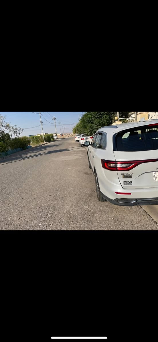 رينو كوليوس. 2018 فول موصفات 1/1   ماشيه ١٠٠   رقم بغداد السياره  تخم تاير جديد صدر جديد وكير محرك كفاله    
 السعر 155 وبيها مجال  

***********
