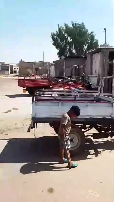 سلام عليكم بيت تجاوز بغداد حسينيه مسقط شارع عمارت مصري علا شارع عشرين نظيف بيت جاهز ربع ما ذب علي سعر خاص ***********
