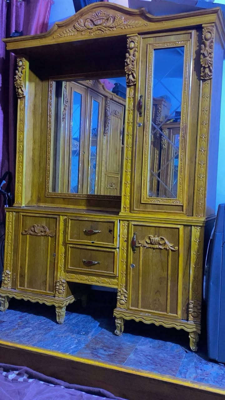 غرفة للبيع عراقي تزكام درجه اولى
بغداد البلديات الصحفين 
للاستسفار التواصل على الرقم ***********

