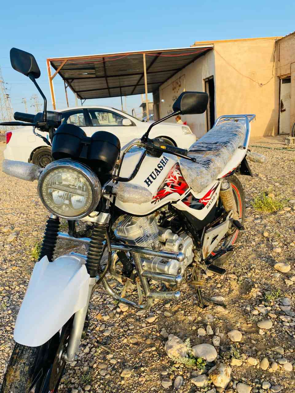 موطور هيوشه للبيع موديل 19 مكفول كامل ما ناقصه مگمرك كامل *********** اتصل ودلل
