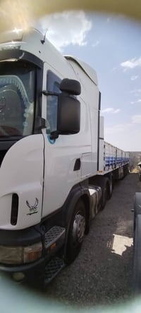 شاحنة طرق • ٨٠سم • نظيف