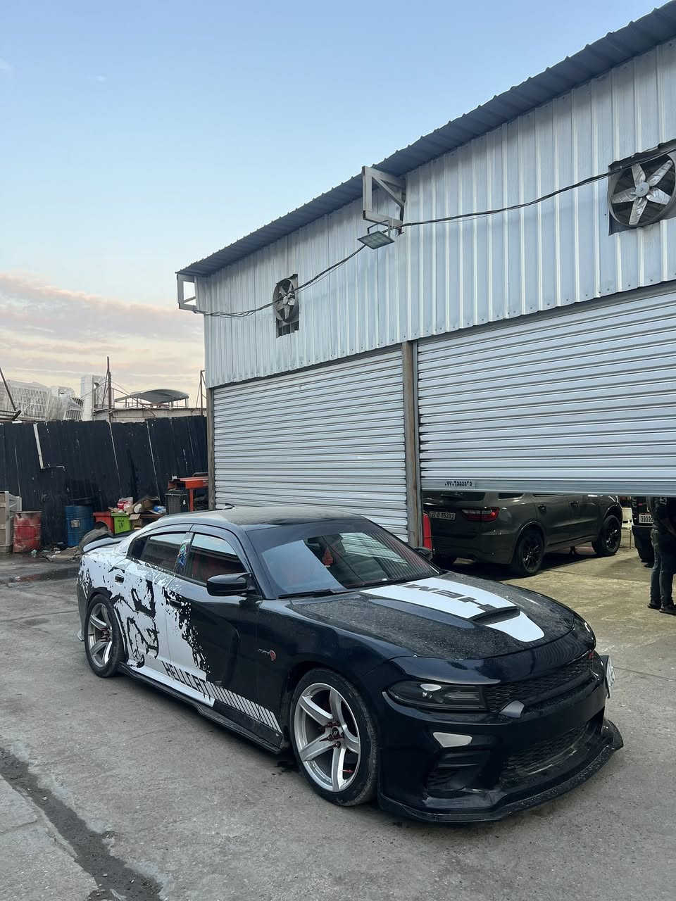 يالله السلام عليكم
جارجر  RT 5700🏁بيع او مراوس بكامري24
او كورله هايبر 25* او 👇🏼
                       حسب القناعه !
2017🖤اللون اسود غير محدد
السياره بأسمي سنويه جديده لل30وهزه ورقم جديد دولي
موصفات السيارة
فول عده الفتحه
كشنات عمل ارتي جلد حتى مخدات وياهن+حار وبارد 
سقف كله كنتاره لون احمر♥️.
تكم داخليه كنتاره لون احمر♥️.
تخم كامل تضليل داخلي
كشنات دفئة شفتات ستيرن كامره خلفيه 
حساس خلفي
ويل 20 اصلي تو سايز
تايرات تخم كامل 315 والامامي 245.
تشغيل عن بعد
ومواصفااات ال RT المعروفه
سستم صوت بيها .
ولا گلوب مشتغل بدشبول☑️.
صدر امامي خلفي جديد 100/100
بلكاات ريسنك جديده
نوزلات ريسنك جدد
باتري جديد
فيت بام مع فلتر جديد شديته
مجاول جديده
ادائمه كله جديده
ودهن كله ادنول ادير جديد بدلته قبل سبوع
بانزين محسن 
كير محرك خير من الله ( مكينه مفتوحه) 
يعني مبدل بيه بس بطل.
وشي اكيد هنه ارتيات كلهن هيجي وموديل17.
ماشيه 166☑️.
مال جناي☑️.!
مناقصه اي شي جاهزه

الاضافات🏁.
وعليه هدرز 
عليه كماليات شكو بالك بيها مناقصه برغي
بنيد SRT دعاميات اماميه خلفيه وايد بدي 
ويل نجمه خسفه القويه مع ستد طلقات احمر
لد متغير داخل سياره
حاليآ الدركه ماكو بلسياره بيه بلاديه !
داخل كله تغطيس لونه مرتب وحلو♥️.
كفر بكلايت خلفي لونه ببسي
اضافه سبايدر SRT
شاشه جبيره srt مع كار بلي .
اكزوزات سياره مع دبات *بوري 3 انج
صوت طرب وبيه بوابات 
سد الصوت وفتح الصوت
سياره برمجه مراوح وولف حماوه 82
راديتر جديد منضومه تبريد جديده 
حادث سياره ب ( امريكيا ) فقط دعاميه ؟؟
وبلعراق مصبوغه ( احزام )سبب اثر وشم وشخوط مع طخه بسيطه بجاملغات خلفيه!
ماعندي سونر !
*🏁
السعر ( 168 $) وبيه مجال بسيط ؟
وماكو هيجي ترتيب واضافات بهيجي سعر
اقره التفاصيل بل كامل يلا تتصل بيه ؟
شراي يتصل (  ***********  )او واتساب
وبلعافيه ع الياخذها سياره خير من الله 
مكاني بغداد☑️! قريب على صليخ
وتحياتي الجميع اذا متعجبك السياره اعبر المنشور☑️
