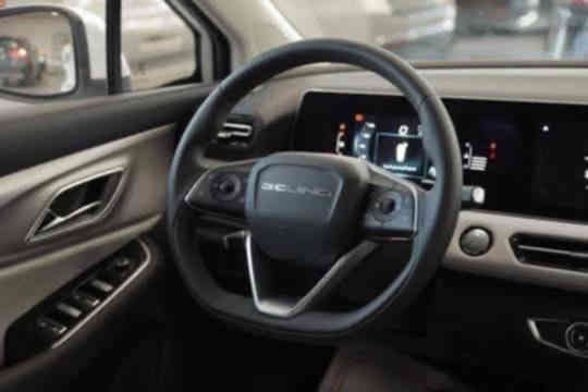 🔥 للبيع: بايك U5 Plus 2025 – حرة وزيرو! 🔥
🚗 مواصفات مميزة:

تحكم ذاتي، تحديد مسار، مثبت سرعة

كاميرات 360° ورؤية محيطية

كراسي جلد نابا ألماني مع تدفئة وتبريد

محرك 1500 cc ياباني، بدن ألماني، قير ياباني

فتحة سقف، عجلات 17، نظام صوتي ممتاز

السيارة تحت ضمان سنتين

💰 السعر: 137 مليون
📍 الموقع: الديوانية
📞 صاحب السيارة: ***********

🚀 سيارة زيرو مع مواصفات فخمة، فرصة لا تفوت!
