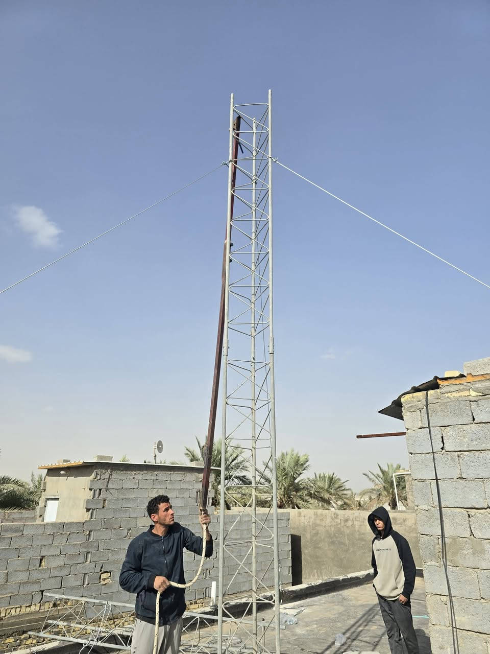 تم نصب ١٨ م كربلاء  عون.
***********
علاء
