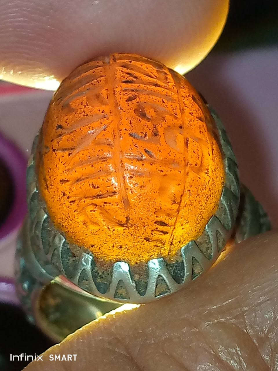 عقيق يماني مشمشي قديم خط كوفي.    السعر ٧٠


**إذا كنت صاحب هذا الإعلان وتريد حذفه لأي سبب، رجاءا أرسل رسالة إلى الدعم الفني**