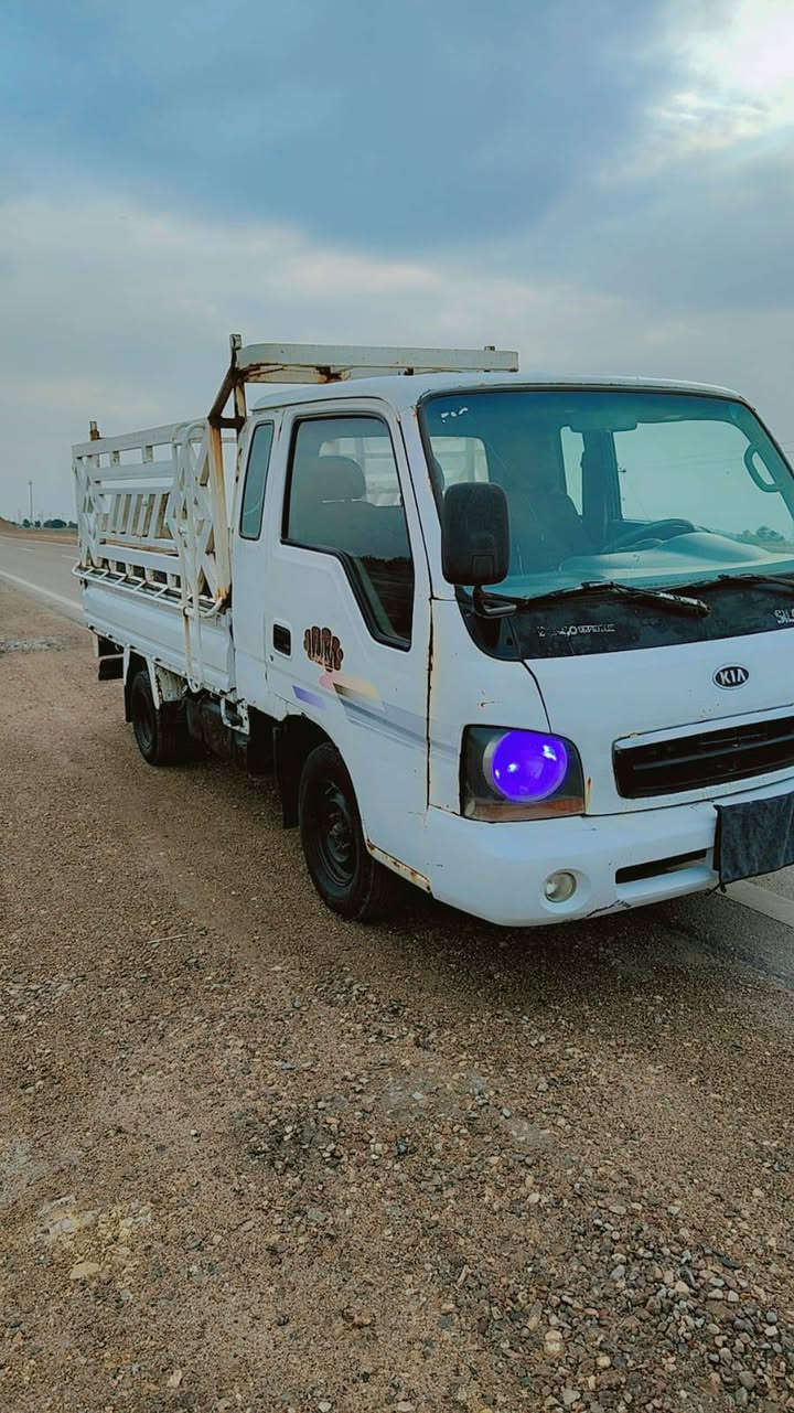 ميسان العماره 
سلام عليكم  بنكو ام عيون البيع 2001 مكينه جديده كير جديد رقمه بصره مكانه ميسان ‏‪***********‬‏
