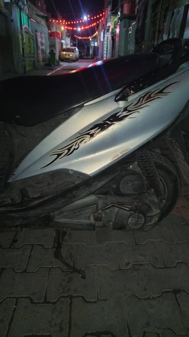 ماكس 140 ياباني دراجة جاهز عله اخر حباية صدر جديد كابريتر جديد تايرات جدد مابيهة اي نقص محرك كلش ناعم سلف وهندر صارف عليه.هواي سعر 350 وبيه مجال بسيط كلش حك جية عنوان بغداد نهاية حي اور *********** اتصل او واتساب ليدور نطايح لا يراسلني
