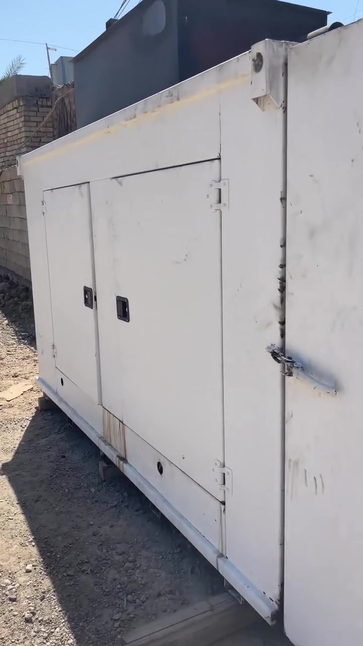 سلام عليكم للبيع مولده گمنز 115 kv جديدة كاتم لونها ابيض للعلم المولده جديد كلش مكان بغداد اي ستفسار 

***********
الاتصال
