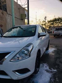 نيسان هندي موديل 2022 رقم سليمانيه والسيارة بسمي مكفوله شويه بارد باب ...