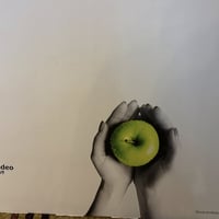 للبيع تلفاز قياس 50 جديد مامشتغل سمارت السعر 250 ماركة ابل برو للاستفس...