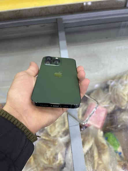 ايفون 13 برو وليسه برو ماكس 
بطاريه 83 حقيقي 
شرط ما يعبر هوا 
جهاز شرط نورمان وما ابدل بي شي 
ذاكره 256
تك سيم 
شرط جلخ ما بي نضافه 100\100
السعر 625
موصل ايسر
***********
