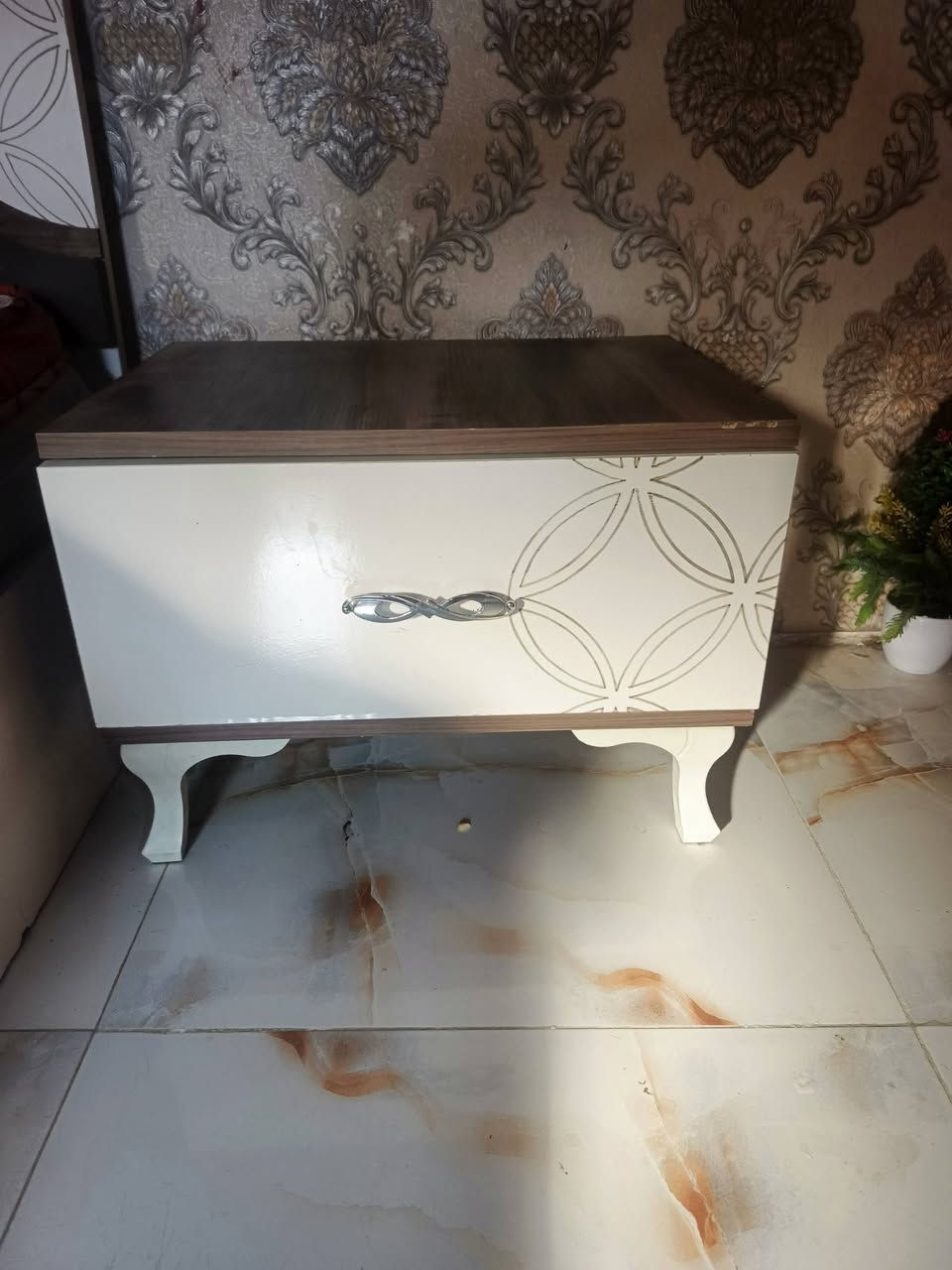 سلام عليكم
للبيع 5 قطع 
بغداد البلديات


**إذا كنت صاحب هذا الإعلان وتريد حذفه لأي سبب، رجاءا أرسل رسالة إلى الدعم الفني**