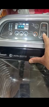 للبيع غساله سامسونك 18 كيلو التواصل  07726793497