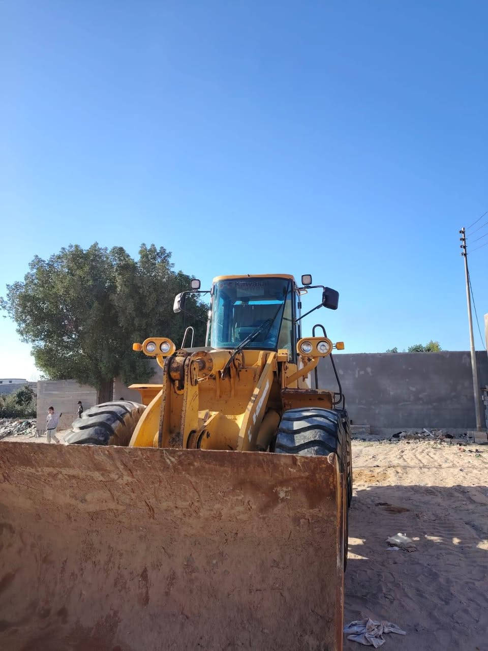 سلام عليكم مكلف بالنشر مكينه للبيع مديل 2010 كفاله عامه ***********
